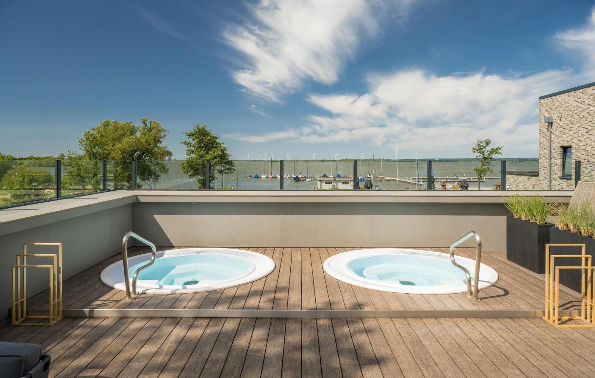 Beach Front Apartment In Lembruch-Duemmer See Εξωτερικό φωτογραφία